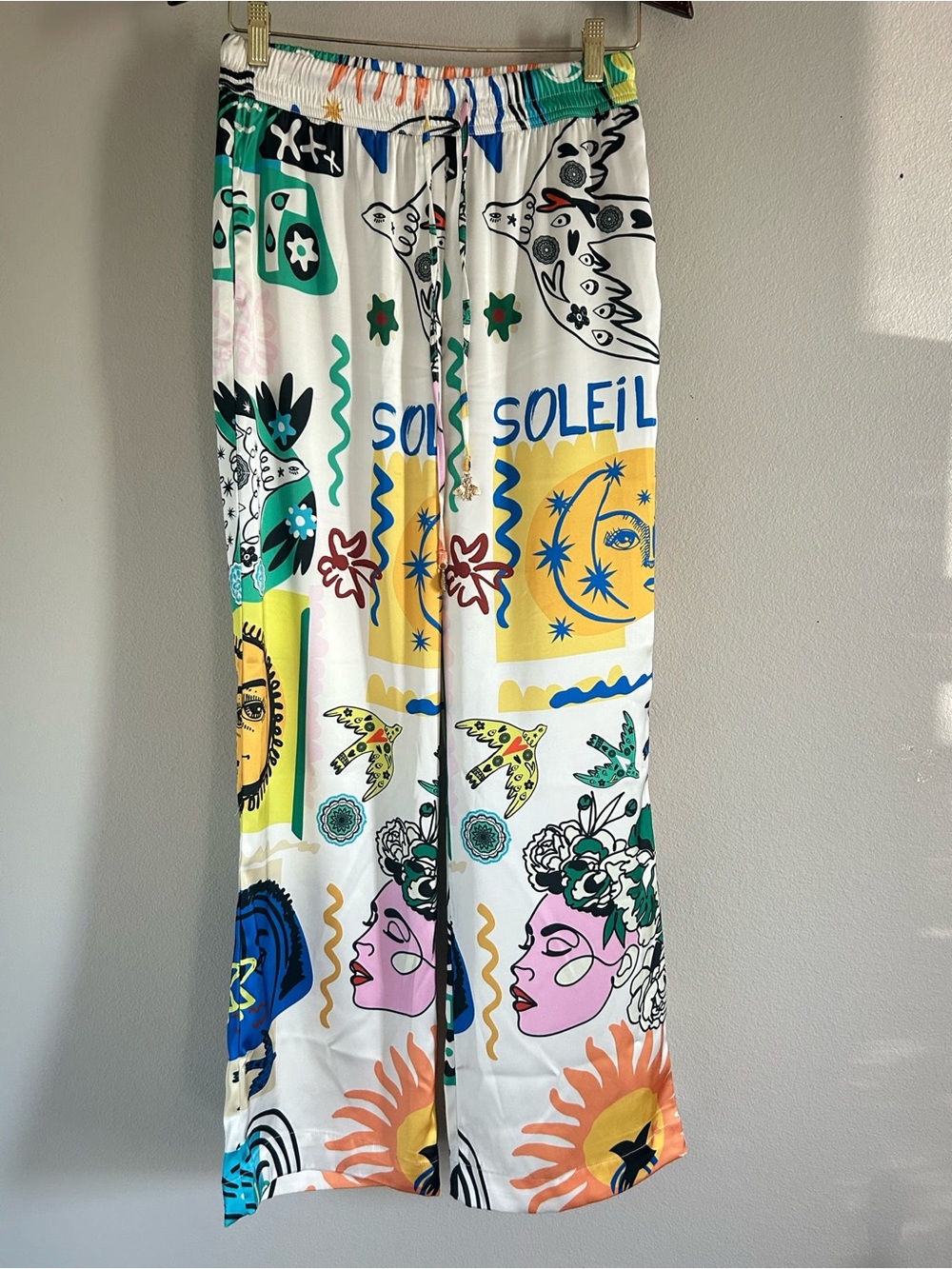 Colorful Soleil Graphic Wide-Leg Lounge Pants Small